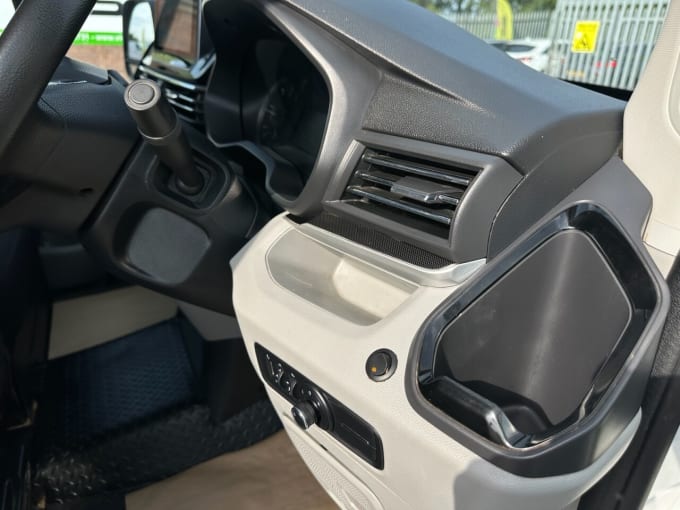 2025 Maxus Deliver 9
