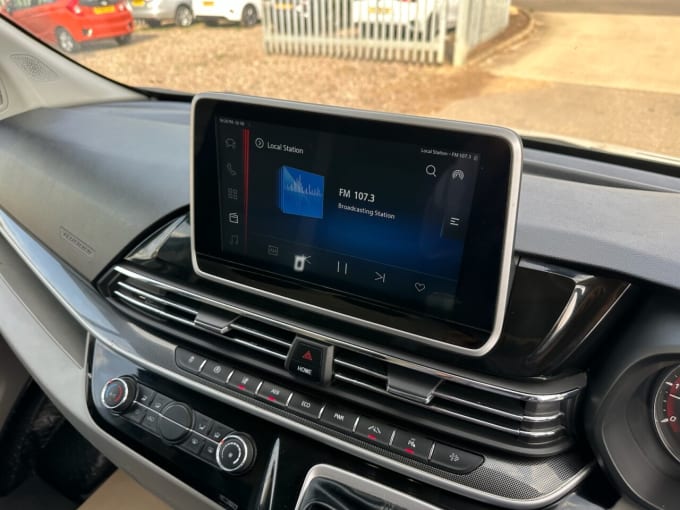 2025 Maxus Deliver 9
