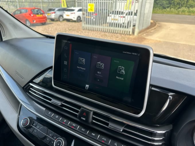 2025 Maxus Deliver 9
