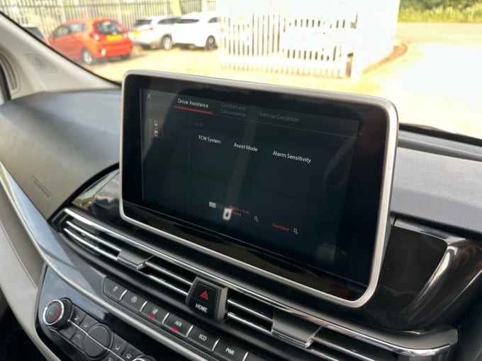 2025 Maxus Deliver 9