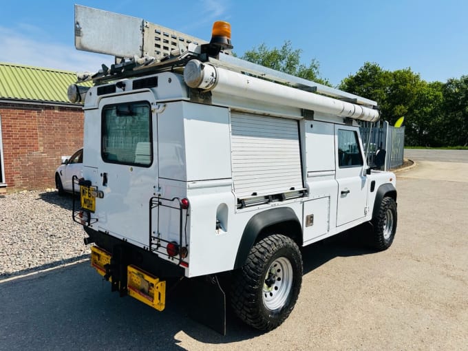 2025 Land Rover Defender