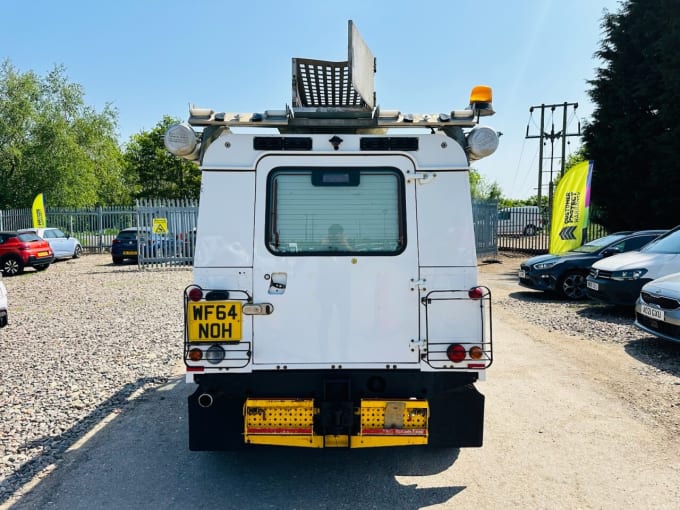 2025 Land Rover Defender