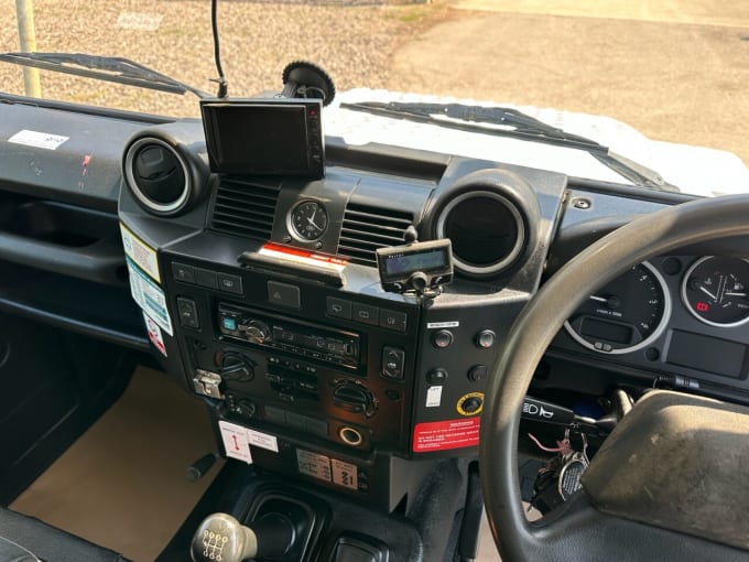 2025 Land Rover Defender