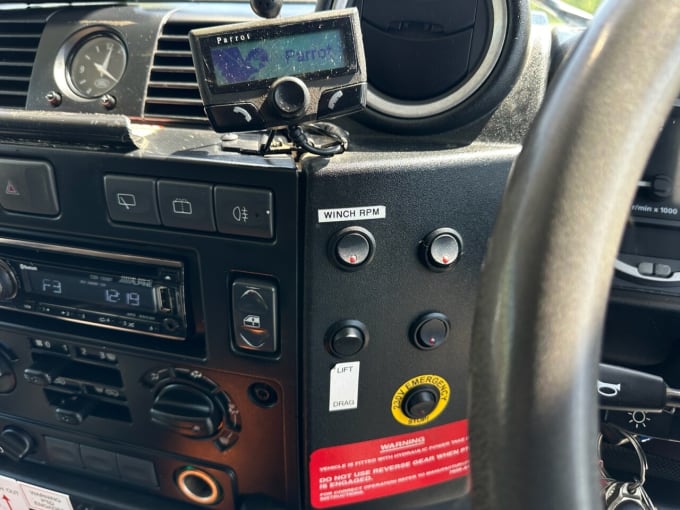 2025 Land Rover Defender