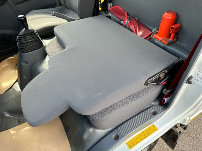 2025 Isuzu Grafter