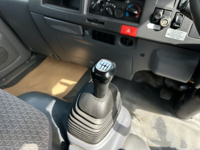 2025 Isuzu Grafter