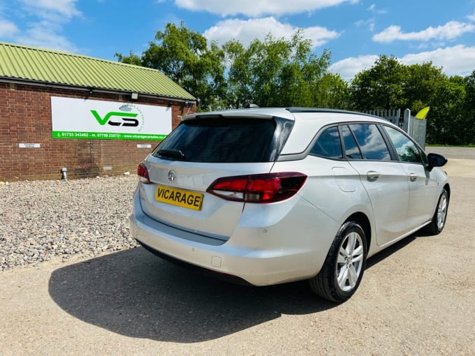 2025 Vauxhall Astra