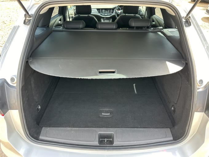 2025 Vauxhall Astra