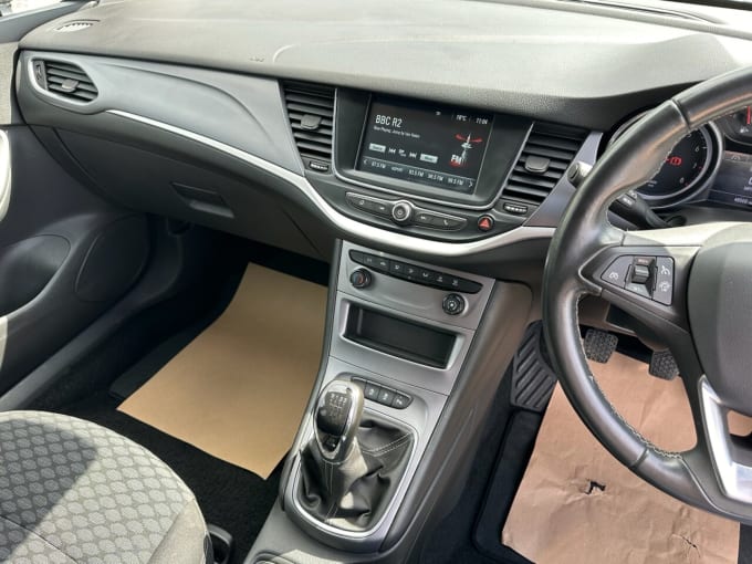 2025 Vauxhall Astra
