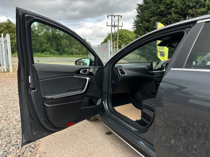 2025 Kia Ceed