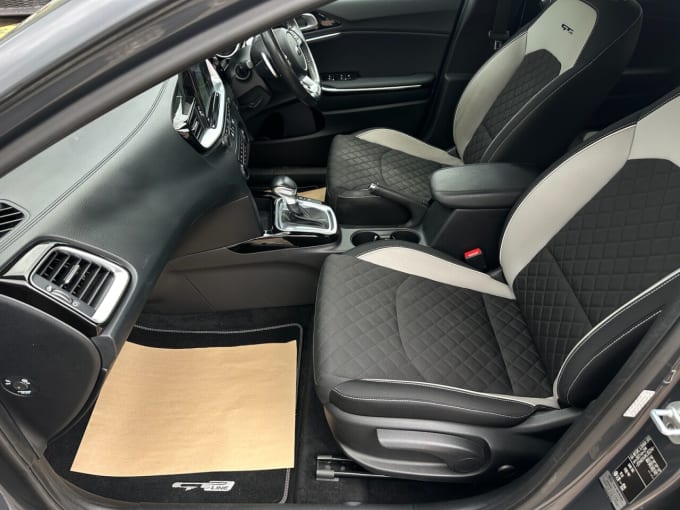 2025 Kia Ceed
