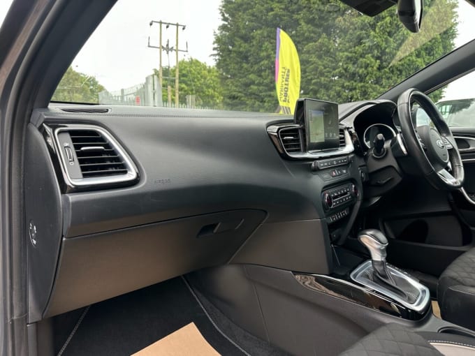 2025 Kia Ceed