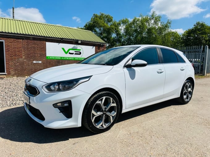 2025 Kia Ceed