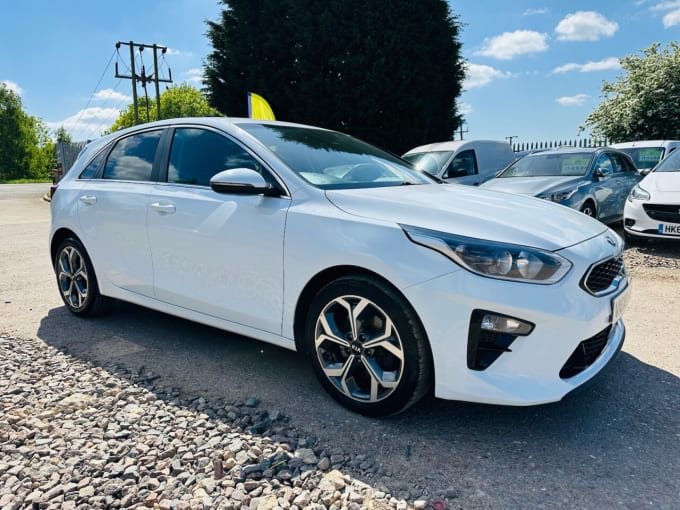 2025 Kia Ceed