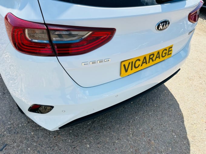 2025 Kia Ceed