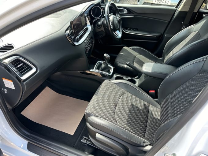 2025 Kia Ceed