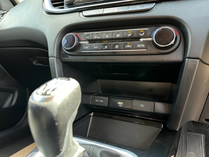2025 Kia Ceed