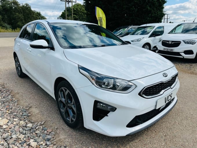 2025 Kia Ceed
