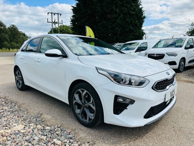 2025 Kia Ceed