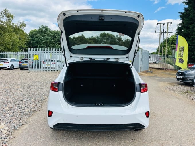 2025 Kia Ceed