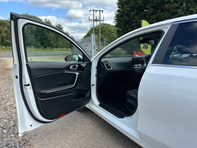 2025 Kia Ceed
