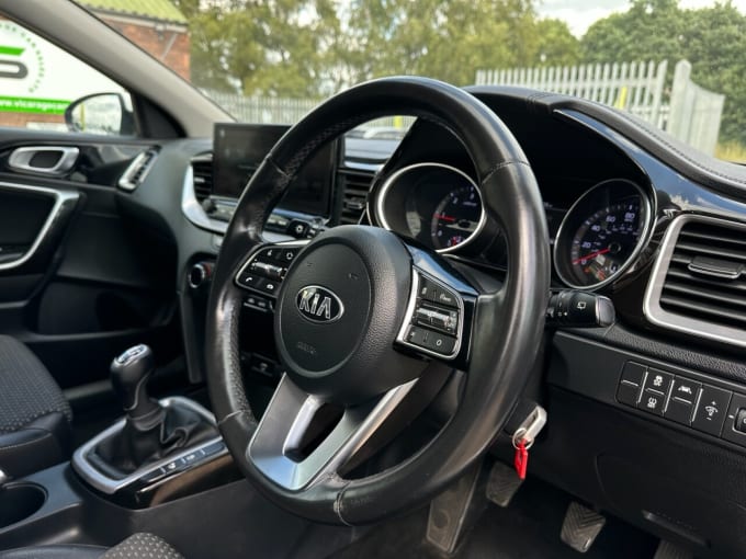2025 Kia Ceed
