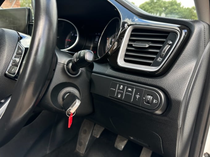 2025 Kia Ceed