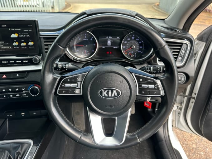 2025 Kia Ceed