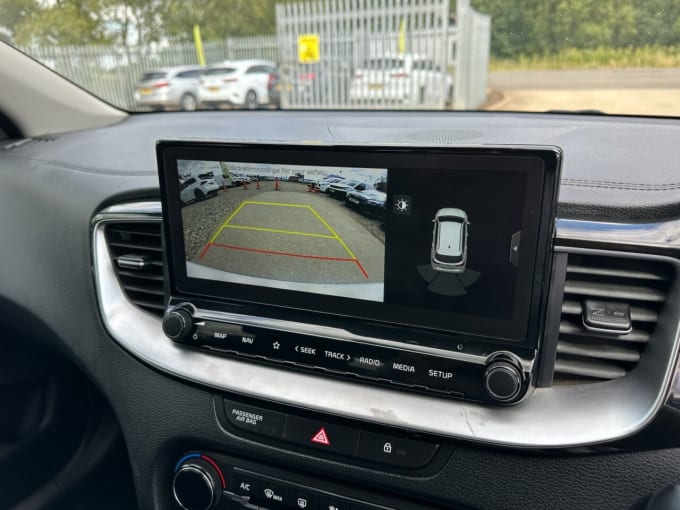 2025 Kia Ceed