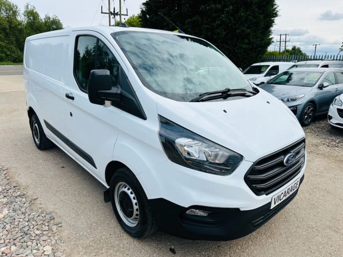 2025 Ford Transit Custom