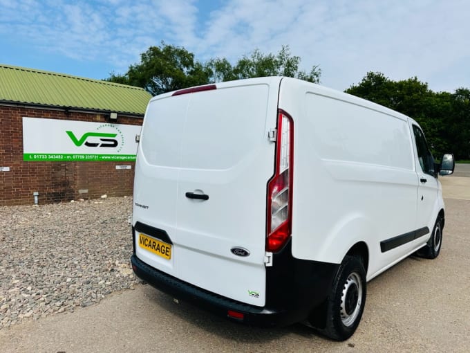 2025 Ford Transit Custom