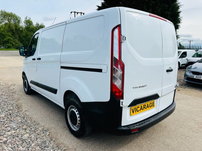 2025 Ford Transit Custom