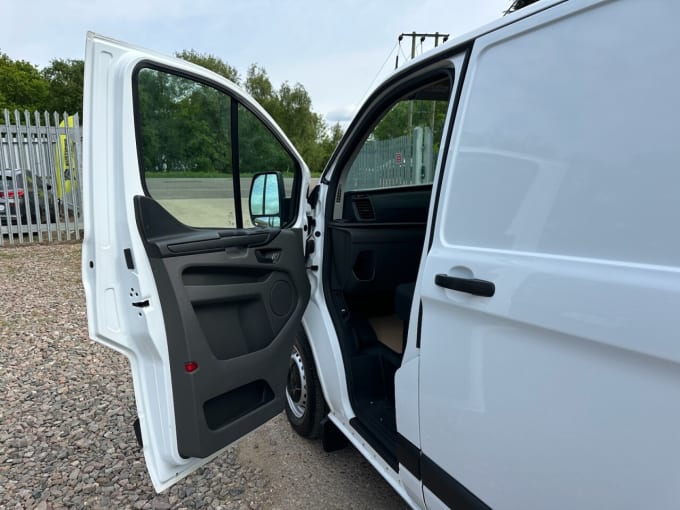 2025 Ford Transit Custom