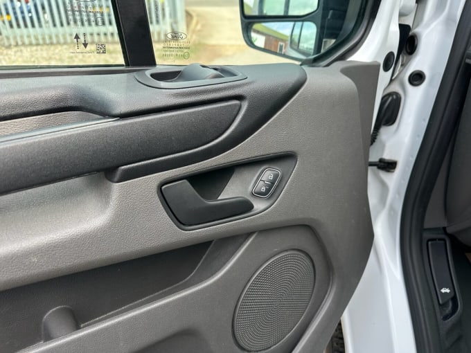 2025 Ford Transit Custom