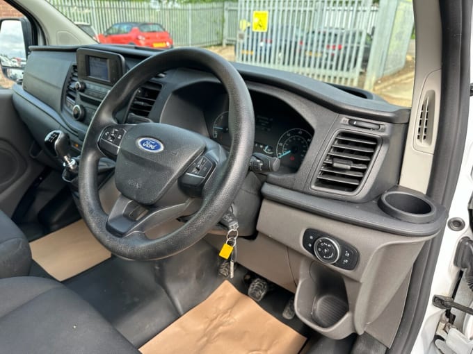 2025 Ford Transit Custom