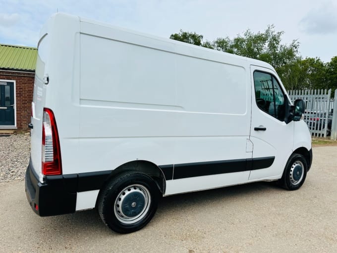 2025 Vauxhall Movano