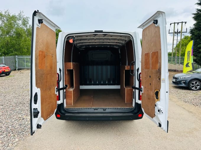 2025 Vauxhall Movano