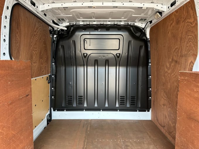 2025 Vauxhall Movano