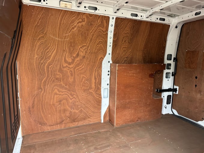 2025 Vauxhall Movano