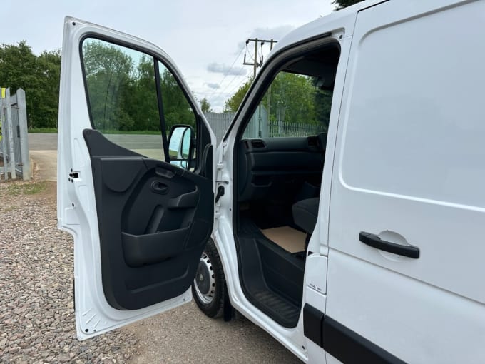 2025 Vauxhall Movano