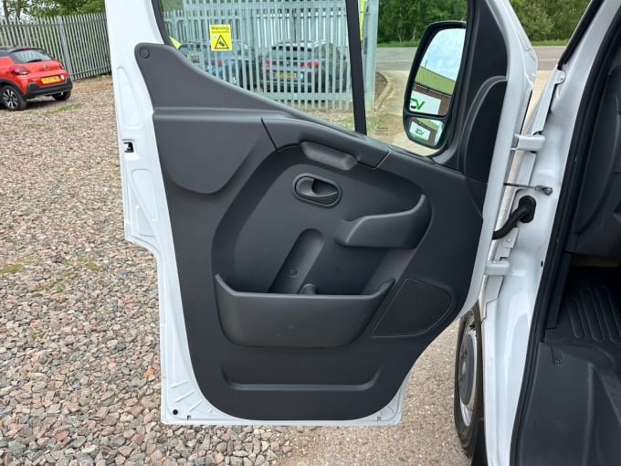 2025 Vauxhall Movano