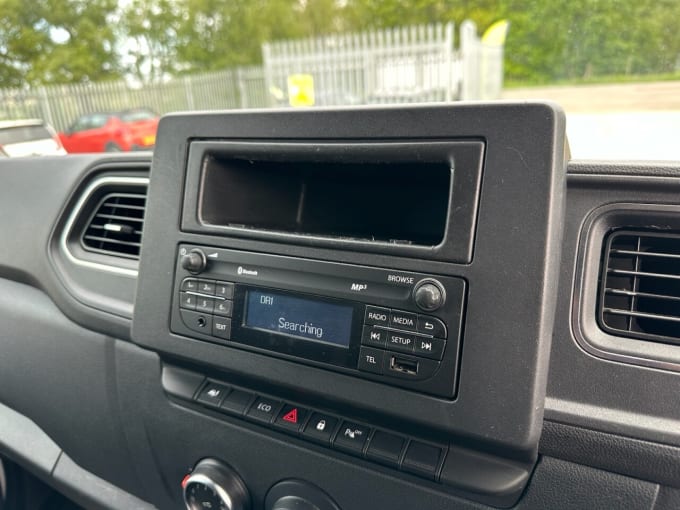2025 Vauxhall Movano
