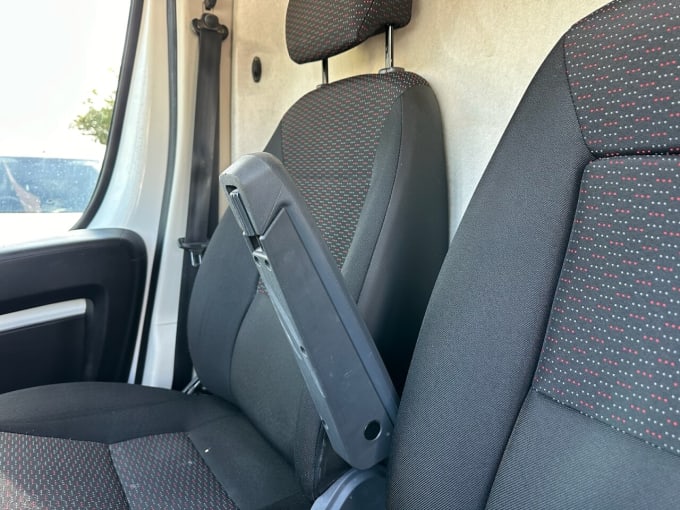 2025 Citroen Relay