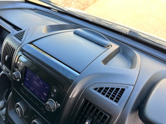 2025 Citroen Relay