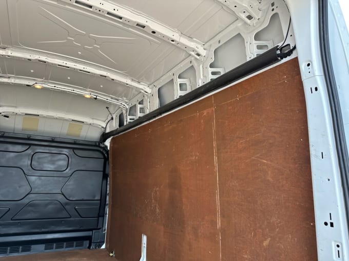 2025 Ford Transit
