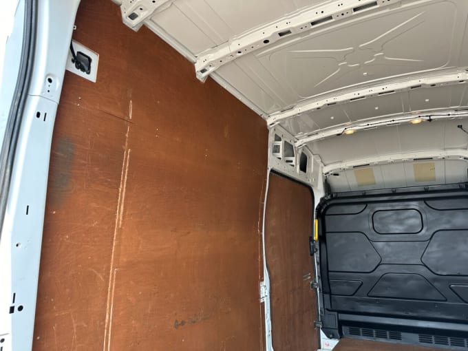 2025 Ford Transit