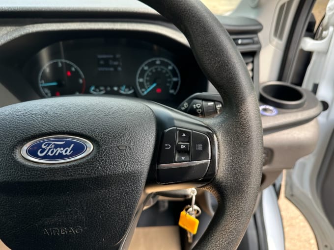 2025 Ford Transit