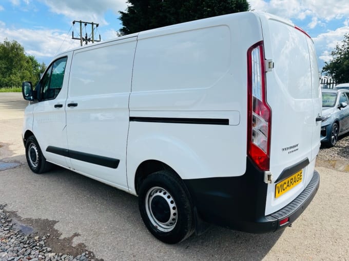 2025 Ford Transit Custom