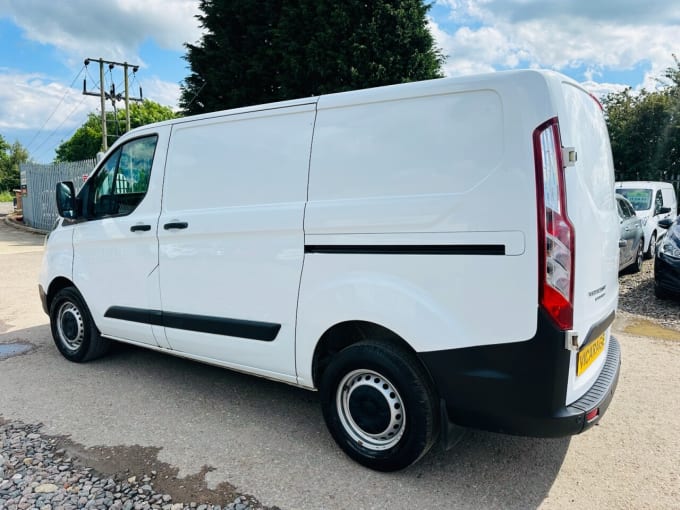 2025 Ford Transit Custom