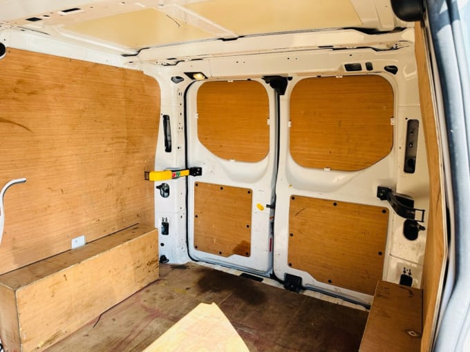 2025 Ford Transit Custom